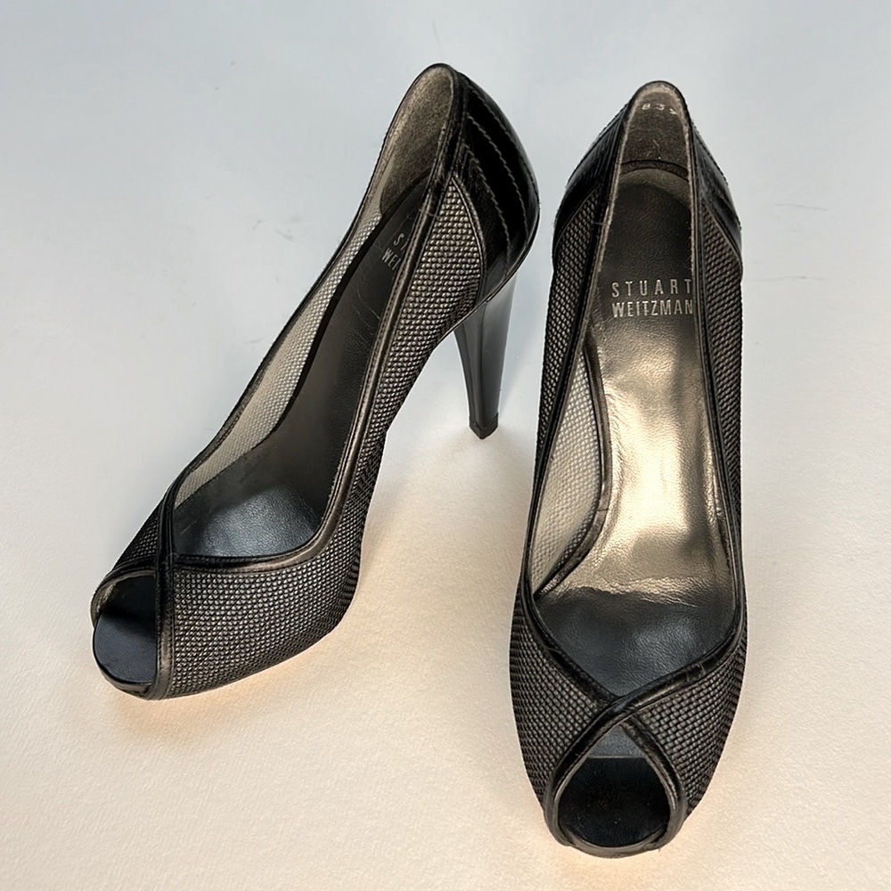 Stuart Weitzman Black Mesh Peep Toe Pump Sz 6